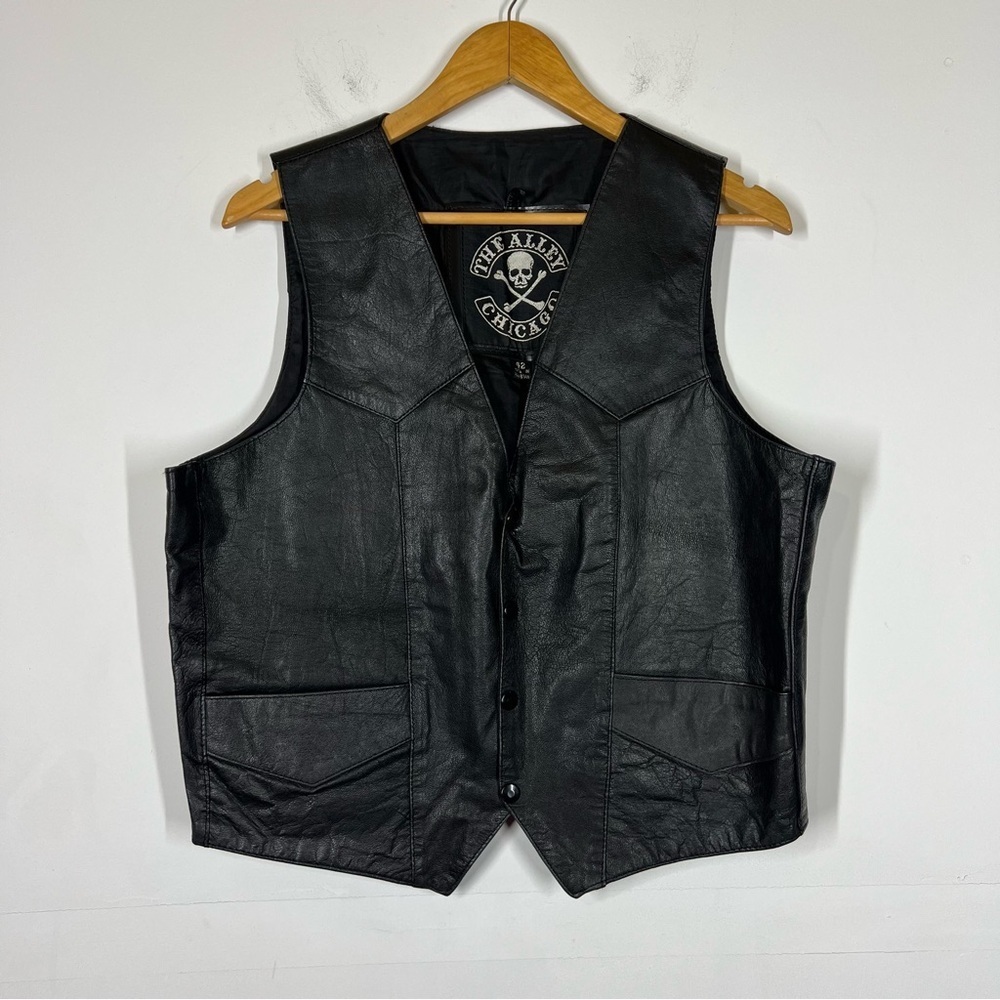 VTG The Alley Chicago Black Leather Moto Vest Size 42 Men’s